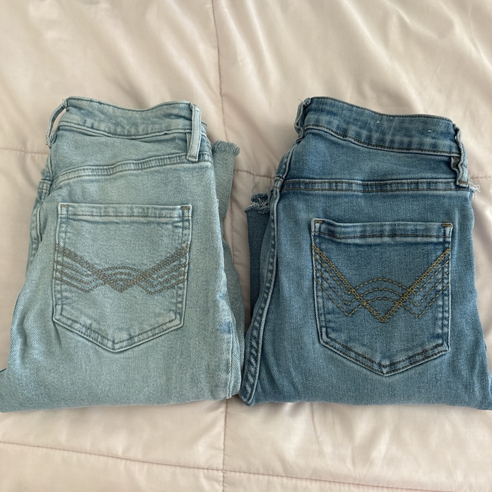 Idyllwind Women's flare/Boot Cut Jeans - Light and Medium Blue bundle